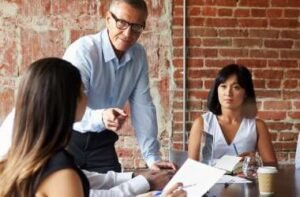 POR QUÉ ESTUDIAR INGENIERIA DE SERVICIOS